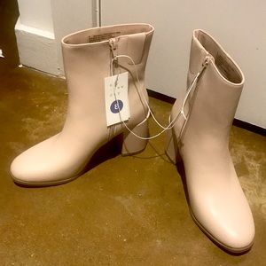 NWT Nude Beige Faux Leather Booties